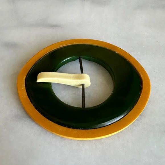 Vintage | Accessories | Vintage 94s Bakelite Belt Buckle  display picture 1